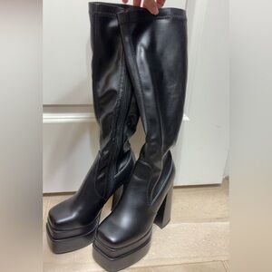 WetKiss Black Platform Knee High Boots, Chunky Heel, GoGo Boots